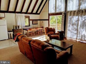 195 Straton Way, Basye-Bryce Mountain, VA 22810 - photo 7