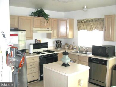 1730 Grover Glen Ct unit 149, Woodbridge, VA 22192 - photo 4