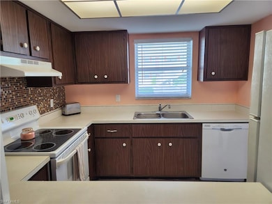 300 Valley Stream Dr unit D-5, Naples, FL 34113 - photo 2