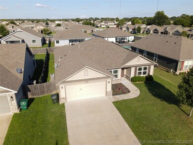 9049 S 253rd East Ave, Broken Arrow, OK 74014 - photo 5