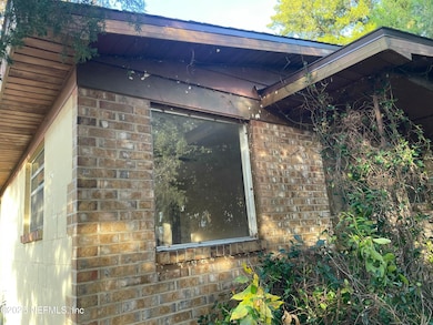 679 James Ct, MacClenny, FL 32063 - photo 4