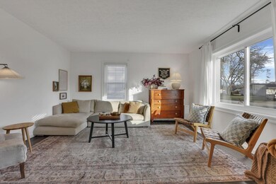 7306 Saratoga Ave, Reynoldsburg, OH 43068 - photo 6