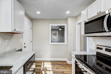 1512 Opus Ave, Capitol Heights, MD 20743 - photo 4