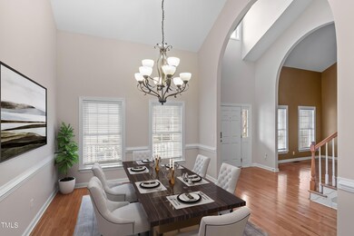 30-12213 Jasmine Cove Way-DININGROOM