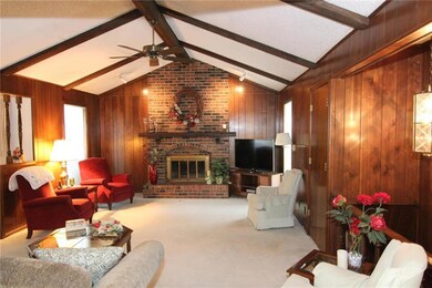 6612 Parkhill St, Shawnee, KS 66216 - photo 2