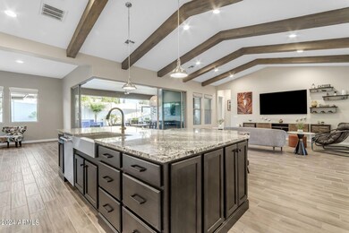 MAIN LIVING AREA