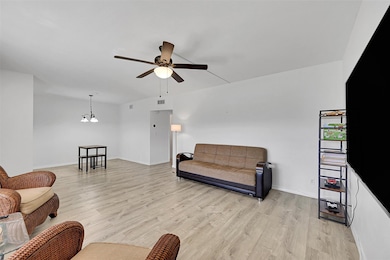 711 SE 7th Ave unit 3, Pompano Beach, FL 33060 - photo 5