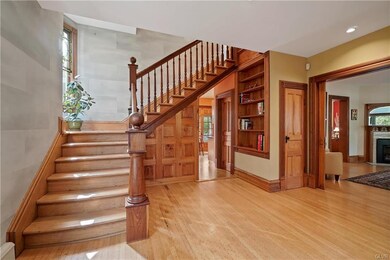 535 Thomas St, Stroudsburg, PA 18360 - photo 6