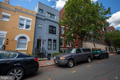 2298 Champlain St NW unit C, Washington, DC 20009 - photo 3