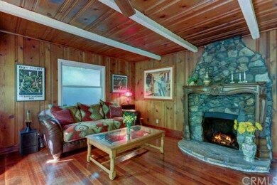  Handsome wooden mantle