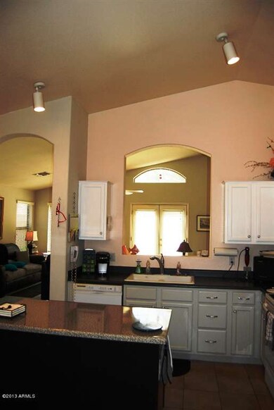 kitchen (2)