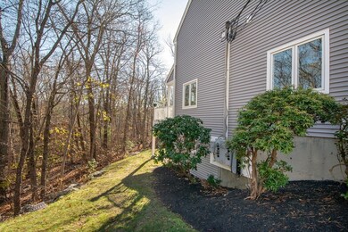 90 Old Quarry Dr, Weymouth, MA 02188 - photo 4