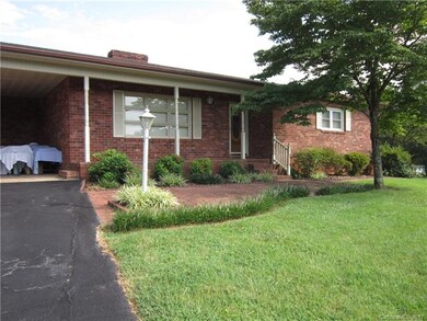 1192 Mocksville Hwy, Statesville, NC 28625 - photo 3