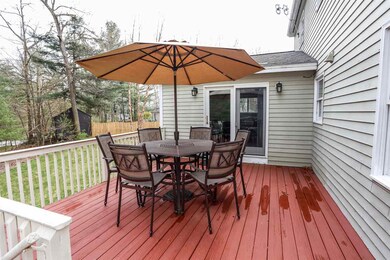 8 Windsor Dr, Litchfield, NH 03052 - photo 7