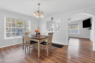 200 Pennsylvania Ave, Etowah, TN 37331 - photo 5