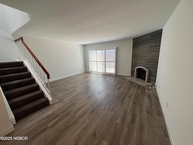 1920 S Mcclelland St unit 33, Santa Maria, CA 93454 - photo 2