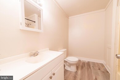 351 N Laurel St, Bridgeton, NJ 08302 - photo 5