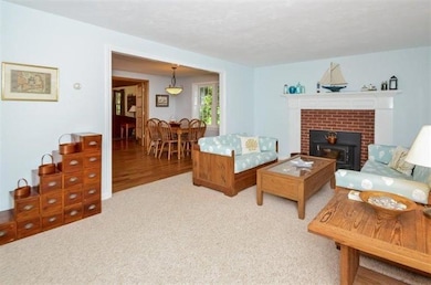 18 Windsor Way, Mashpee, MA 02649 - photo 2