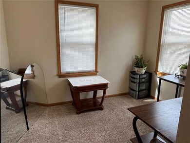 den/bonus room