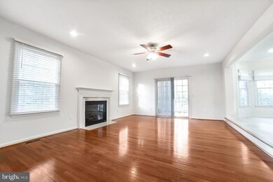 23162 Heatherwood Ln, California, MD 20619 - photo 2