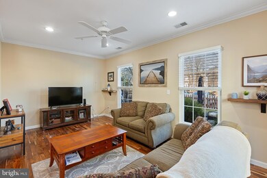 8711 Morning Breeze Ct, Odenton, MD 21113 - photo 6