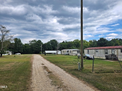 1139 Stockyard Rd, Lillington, NC 27546 - photo 7