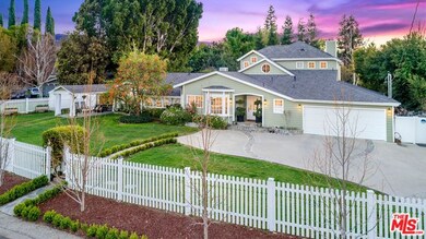 20420 Quedo Dr, Woodland Hills, CA 91364 - photo 2