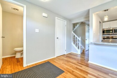 102 Hapsburg Ct, Parkville, MD 21234 - photo 4