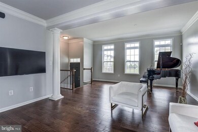 43299 Mitcham Square, Ashburn, VA 20148 - photo 2