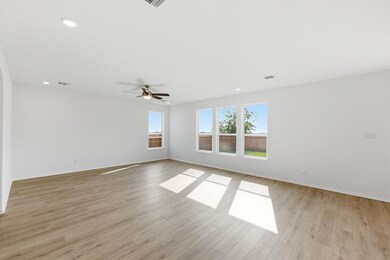 5009 Mozzafiato Ln, Round Rock, TX 78665 - photo 4