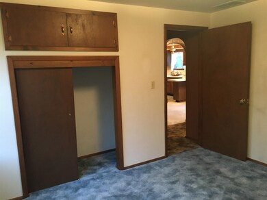 103 S Monroe St, Hugoton, KS 67951 - photo 4