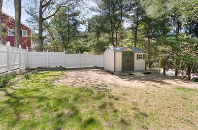 21 Moreland Green Dr, Worcester, MA 01609 - photo 7