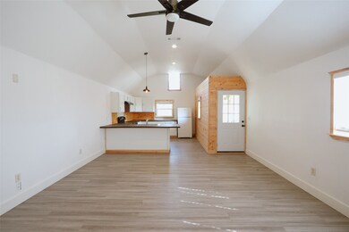452 S 1st St, Point, TX 75472 - photo 6