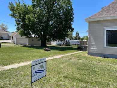 218 4th St, Pender, NE 68047 - photo 2