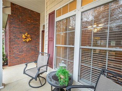 304 Brookmeade Dr, Statesville, NC 28625 - photo 2