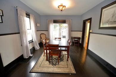 Formal Dining
