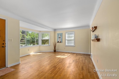 3261 Essex St NE, Grand Rapids, MI 49525 - photo 3