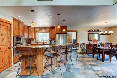 17729 Topflite #16 Ln, Sunriver, OR 97707 - photo 3