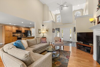 27 Woodpecker Lane
