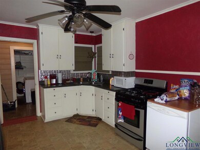 701 Peterson Rd, Kilgore, TX 75662 - photo 4