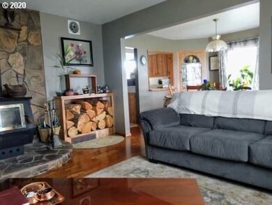 436 NE Front St, Prairie City, OR 97869 - photo 4