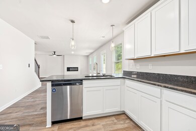 204 Freshwater Ct unit 35E, Lagrange, GA 30241 - photo 6