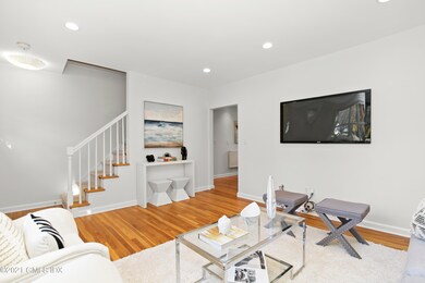 12 Cross St Greenwich CT 06831-print-037