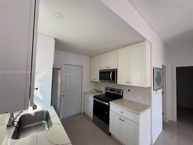 2507 NW 4th Ct, Pompano Beach, FL 33069 - photo 7