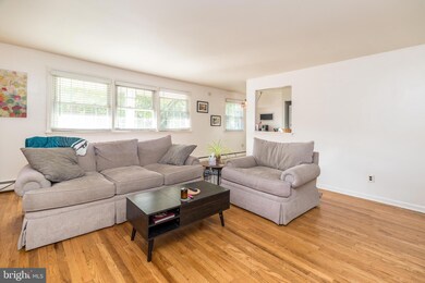 Valley House Condominiums unit C202, Doylestown, PA 18901 - photo 3