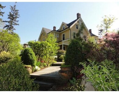 127 Summer St unit 127, Waltham, MA 02452 - photo 2