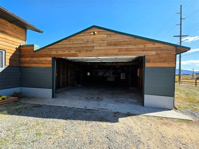 2762 S Montana St, Butte, MT 59701 - photo 4