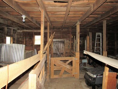 117 S Parrish Rd, Winchester, NH 03470 - photo 7