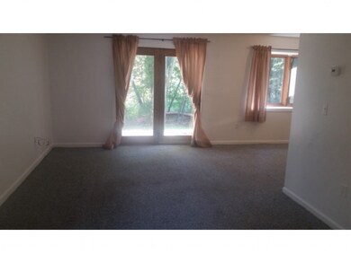 231 Stonebridge Dr unit 231, Nashua, NH 03063 - photo 2