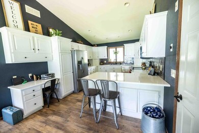 4 S Fox Lake Dr E, Sherburn, MN 56171 - photo 7